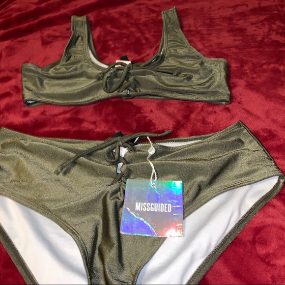NWT Missguided 2-Piece Tie Front Bikini Set - Picture 4 of 4
